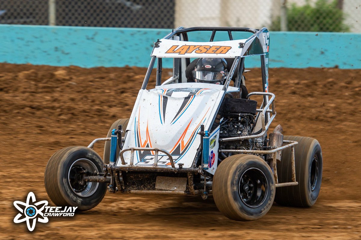 FauciRacing's tweet photo. @TeeJayCrawford can you hang in PA all the time? 😍📸
@AndrewLayser at @ActionTrackUSA in last nights heat race. 🏁
#HyperRacing600SpeedWeek https://t.co/PU4pjszQtT