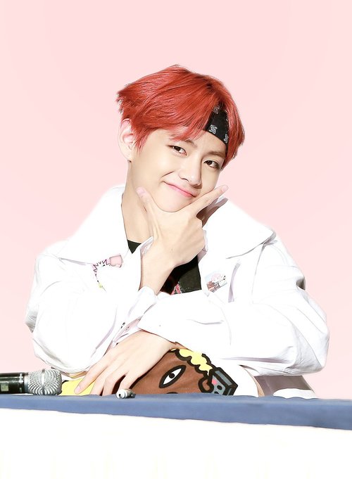 Anneyee_0427's tweet photo. ARMY is always here for you ❤️
which hair color do you prefer ?
#BTS #BANGTAN #beyondthescene #BTSxfifaworldcup #taekook #TaehyungStayStrong #taehyung_wearewithyou #taehyung #tae #taejin #KimTaehyung #taehyungsmile #taehyungbehappy #Taetae #bangtanboys https://t.co/cOPFZpo9Cw