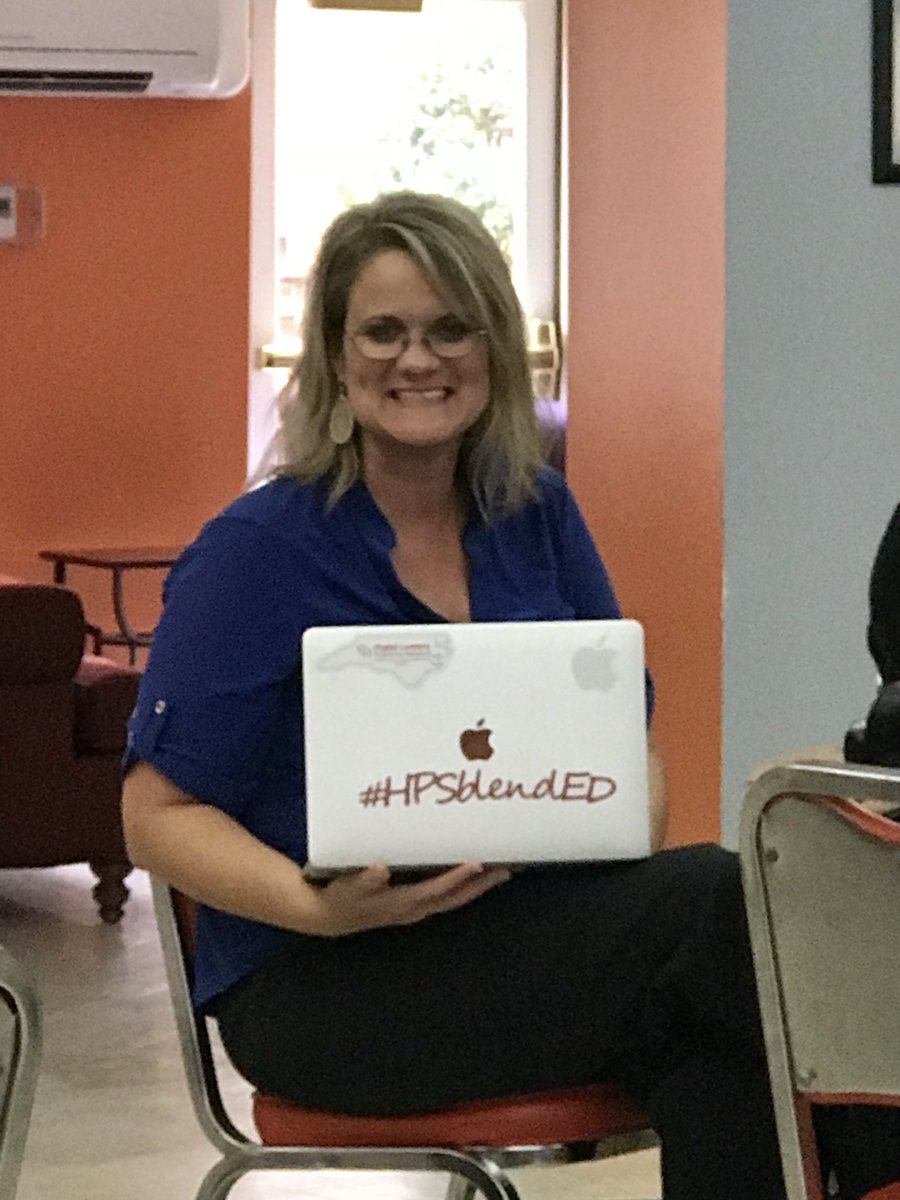jenfrienwhite's tweet photo. The Amazing Terri Hall #hickoryschools https://t.co/Zd1xbtvaM6