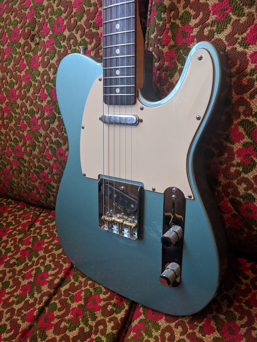 SelnerBrosMusic's tweet photo. Surf's up. MIM Fender Telecaster - $325.00 https://t.co/MW0Z0hLSso