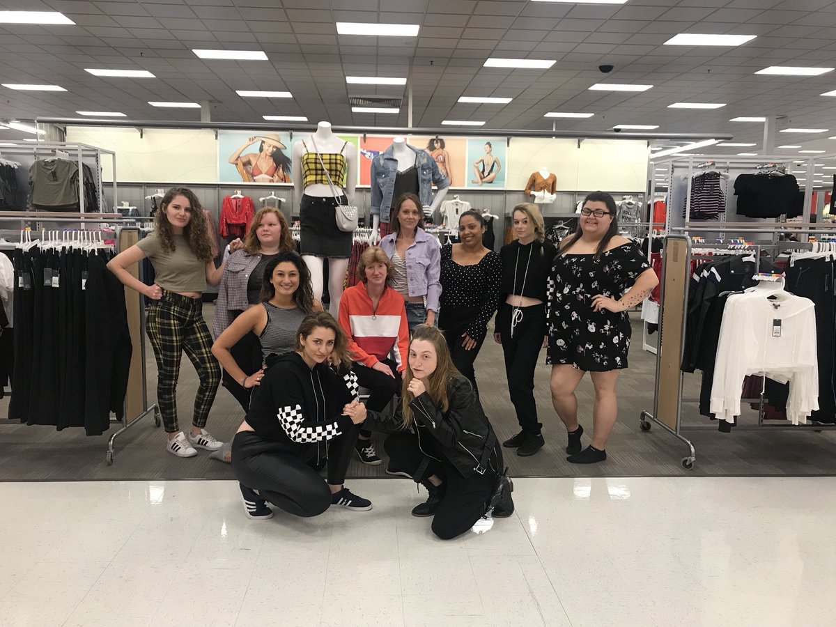 Good women can be wild too. We are loving this Wild Fable fit test at 1789!  #wildfable #1789 #SouthportSquad