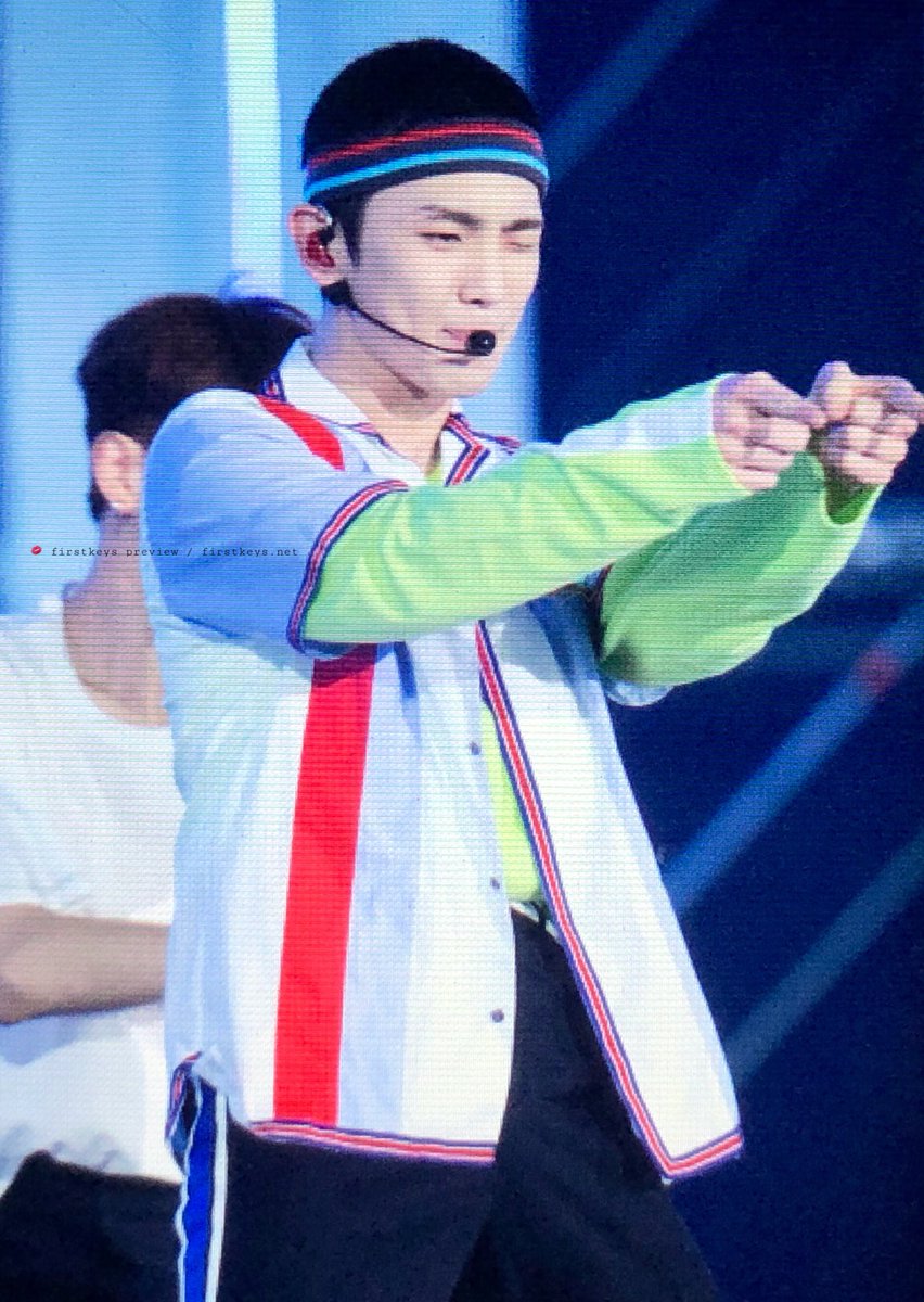 kibumsmiling's tweet photo. 180802 https://t.co/GpxoZ2IbD3