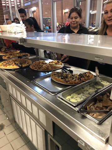 JTM_K12's tweet photo. Chef Martin and Candace @Candace76472712 showcasing a variety of creative pizza options at the WQS Conference at Lake Dallas ISD. Options included: Philly MAC & Cheese, Buffalo Chicken, BBQ Chicken and Cheeseburger MAC Pizza. #redefinetheservingline #bringonbacktoschool https://t.co/BbeoOoDXxq
