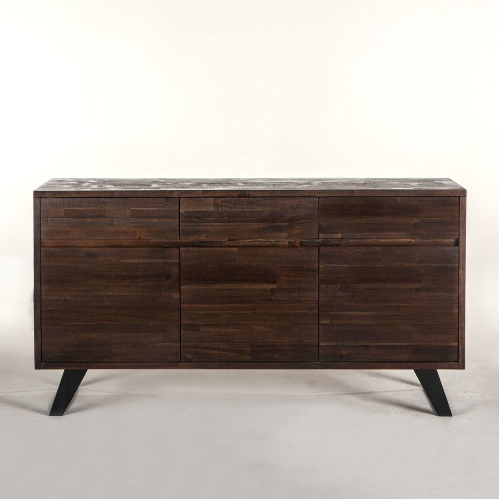 KudzuandCompany's tweet image. This beautiful sideboard just arrived! It's the perfect complement to your transitional and modern decor (even rustic!) with its rich wood and metal legs. #sideboard #transitionaldecor #modernrustic #kudzuandcompany
