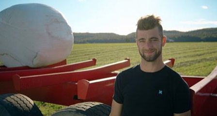 Vous avez un faible pour Anthony, qui reprend présentement la relève de la ferme familiale et qui est passionné par son métier ?
Inscrivez-vous maintenant !

Son portrait : bit.ly/2KkMvpZ
#adlpre