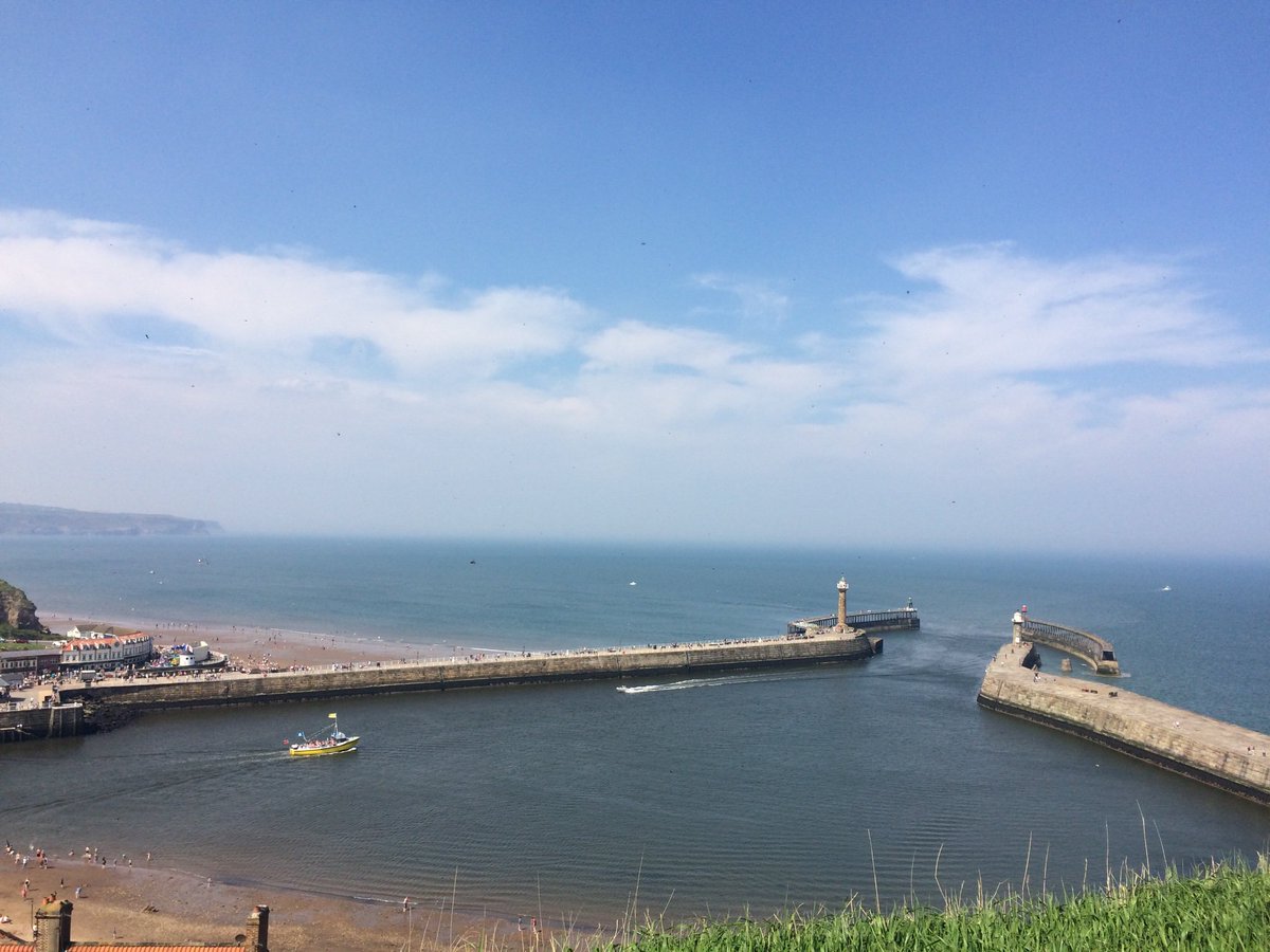 Mademoiselles tweet media