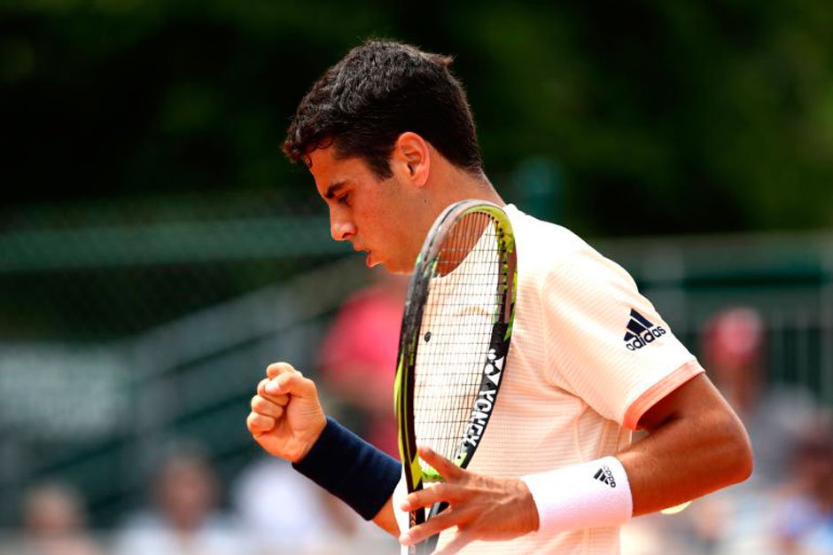 ¡Primeras SF #ATP!

🇪🇸<a href="/jamunar_38/">Jaume Munar</a> peleará por estar en la final de #Kitzbühel después de derrotar a Taro Daniel por 7-6, 6-3.

➡️ bit.ly/2Mfq0EG