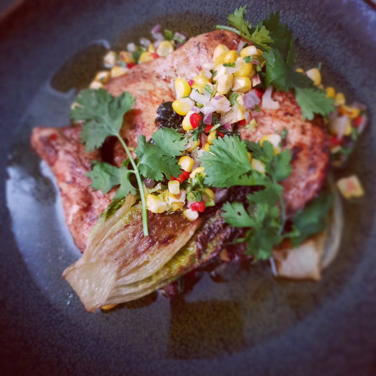 ThePilotW4's tweet photo. #NEW jerk marinated chicken breast , braised baby gem, sweetcorn salsa #chefsignature #fullerskitchen on the menu in August @CP_EW @chiswickbuzz @TheChiswickCal https://t.co/SfNHh6H6KL