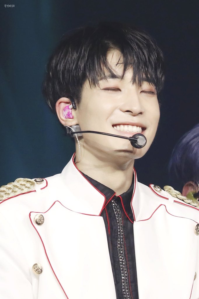  THESE MAKE ME WANNA CRY  so precious   @pledis_17  #wonwoo  #원우  #SEVENTEEN  