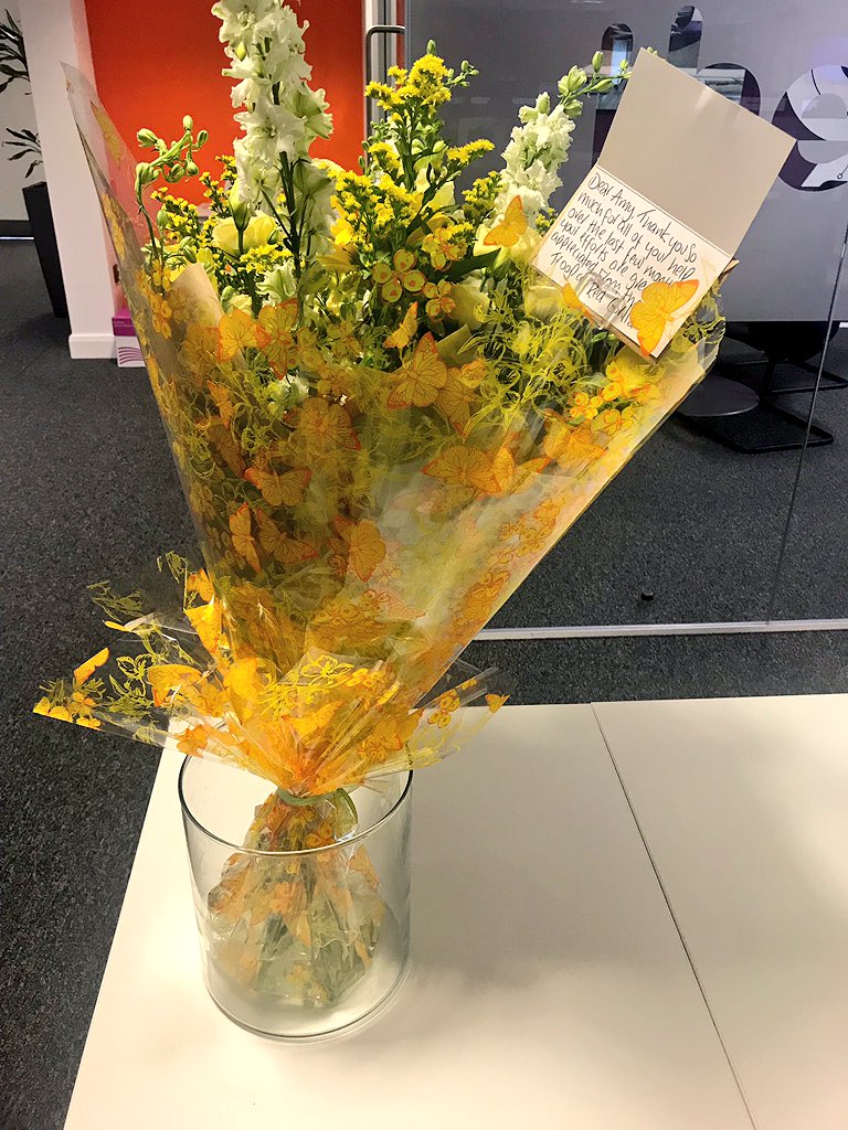 onecompartners's tweet photo. Nice surprise for our Wholesale Support Manager, Amy Lowe this morning! 💐Thank you @redgorillaUK 😀 https://t.co/qti1WOjSUt