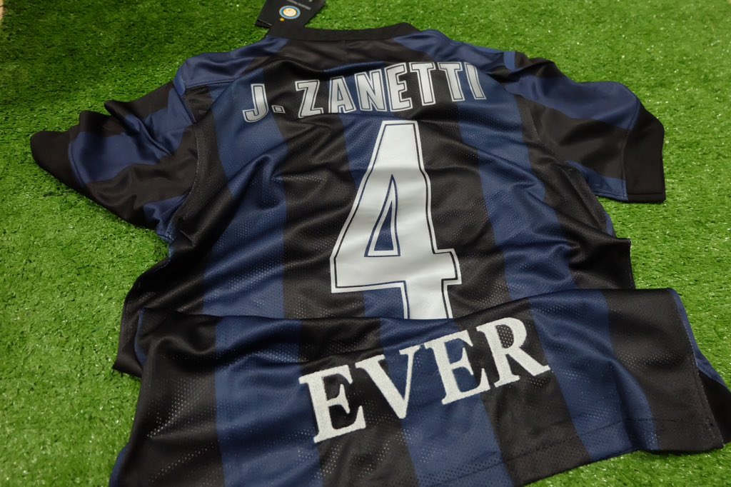 Merchandise Inter tweet media