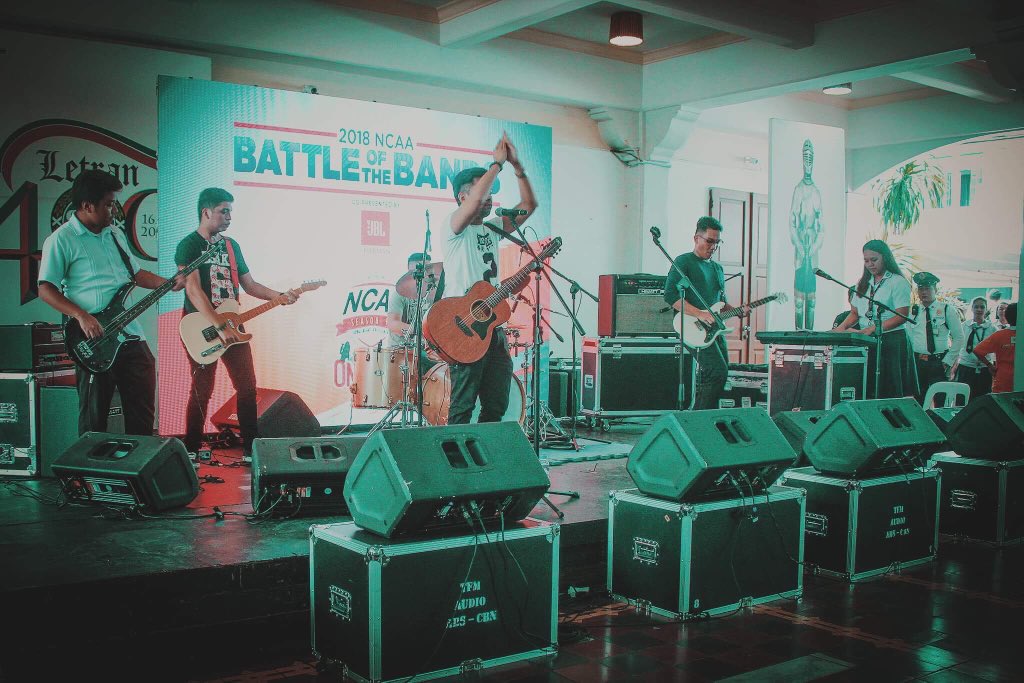 tapikmusicph's tweet photo. 📷 Miguel Garra and Manu
Tapik at NCAA BATTLE OF THE BANDS
#indie #indiemusic #indiemusicph #manila #philippines #indieband #indieph #indiemusika #indielokal #lokal #tapik #tapikmusic #tapikgigs #concert #tapikisreal #ncaaseason94 #ncaabattleofthebands #colegiodesanjuandeletran https://t.co/PnH6yZnlpo