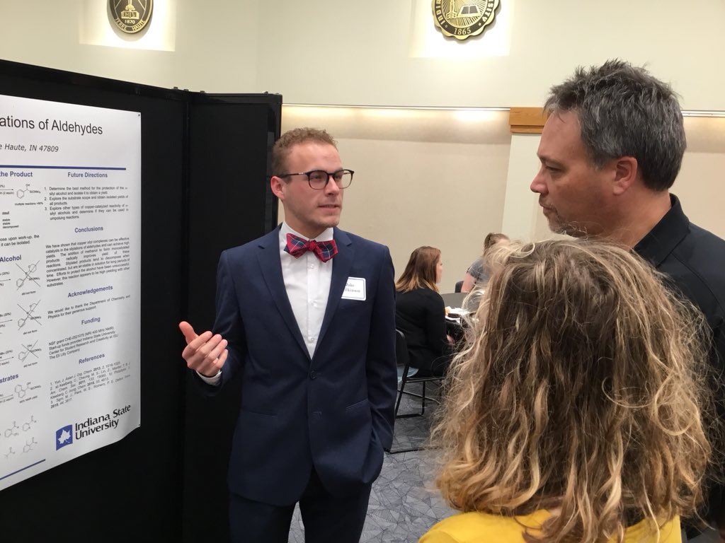 indstateSURE's tweet photo. Here’s a bunch of #UndergraduateResearch from @RVanHoveln’s lab group presenting their work from this summer at the SURE Symposium. #IndianaState #SUREProgram https://t.co/ysXbTtbyBC