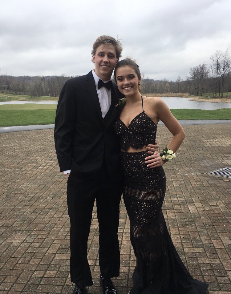 oliviar116's tweet photo. happy birthday @MitchRydzynski ๐โฃ๏ธ thanks for being the best mitchel but please come home!! so lucky youโre in my life, love you:):) #peemouth https://t.co/mPGnVB5U55