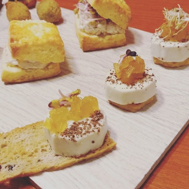 Luviamcatering's tweet photo. #felidiadelgastronomico 💚 https://t.co/Yk4yTNSOoT