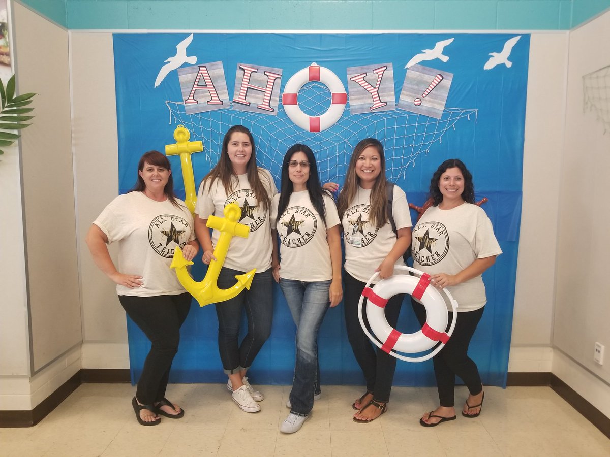 msmonicasanchez's tweet photo. At #CampEd3 with the @Crestmore_CJUSD second grade team getting our learn on and preparing for another fabulous school year! https://t.co/FZmJtNExic