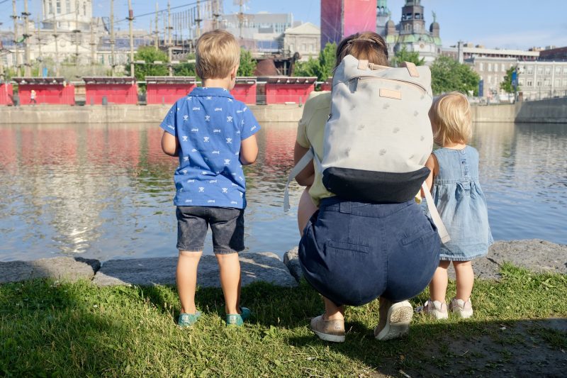 Montreal's tweet photo. Visiting Montréal with a toddler? Here are some great tips and ideas from @latelablog  https://t.co/KM4BxFACMV #familytravel #familyfriendly #toddlers https://t.co/CnHPUtzYGM