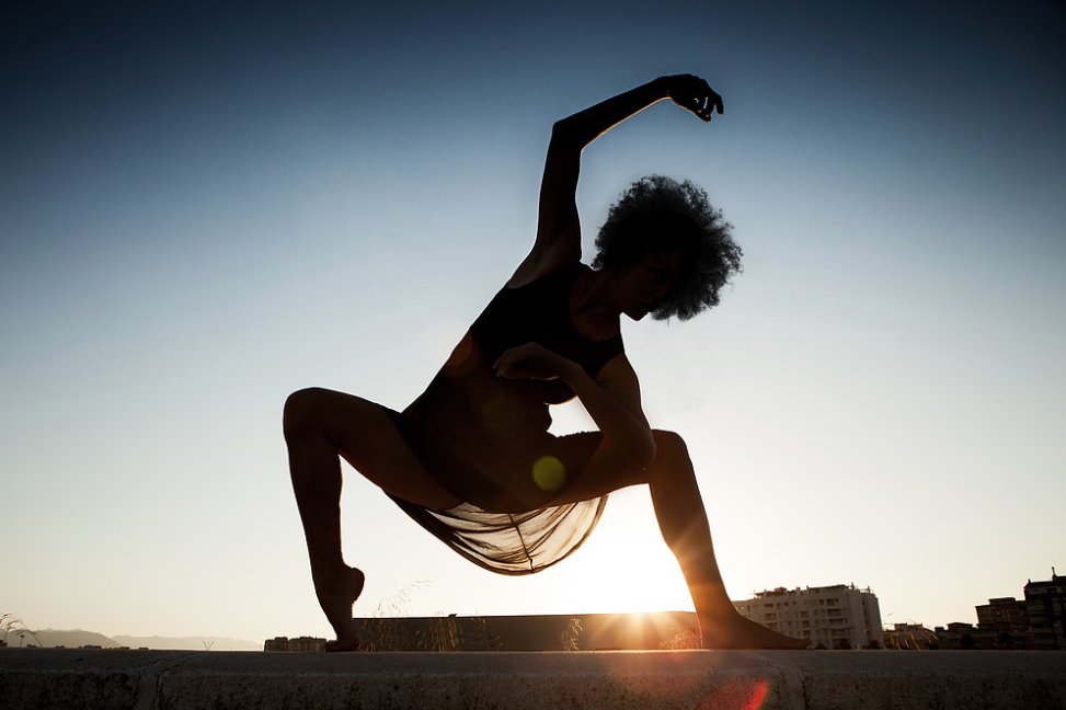 dynamics_motion's tweet photo. “Dance Is An Art, Paint your dream and Follow It.” https://t.co/KxB0Phug24
.
.
.
#sundance #urbandance #dance #danceeverywhere #motiondynamicshk #motiondynamics #stretching #flexibility #motivation #fitnessmotivation #fitnessfreaks #Flexibility #Mobility #health #stretch https://t.co/gK49wJKQ2D