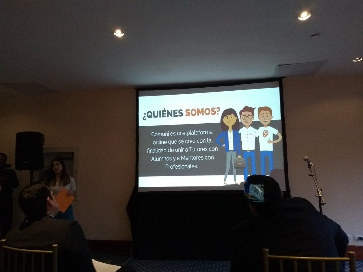 IMPAQTOec's tweet photo. Estamos presentes en #eDayEC conociendo a startups presentando su Pitch #Comuni #Goticket @Wanlla https://t.co/crXhi4z247