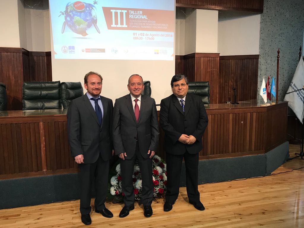 Telecom_Ec's tweet photo. 📸Foto oficial de clausura al III Taller Regional #TicGestiónRiesgos que fue organizado por el @Telecom_Ec , @Riesgos_Ec e Instituto Nacional de Investigación y Capacitación de Telecomunicaciones de @INICTEL_UNI de Perú, con el apoyo de la @ITU. https://t.co/VdXj1UglaA