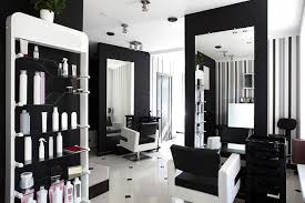 JMTBeauty1's tweet image. Does it really matter what #salon #employees wear to work? bit.ly/2Ou1aCg #spauniform #salonuniform