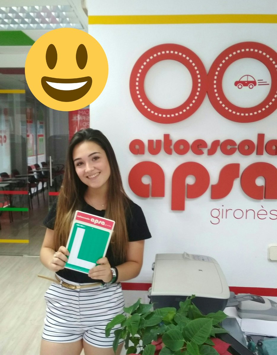 autoescola_apsa's tweet photo. Felicitats Laia , Lidia i Fatiha !!!!! ja teniu la vostra L, i podeu anar amb 🚗 a la platja o de vacances, que passeu un molt bon estiu.
@autoescolaapsa #autoescolaapsa #apsagirones #cap #moto #cotxe #coche #autoescolaapsagirones #teoricaexpres #carnet https://t.co/N71FujGOs7