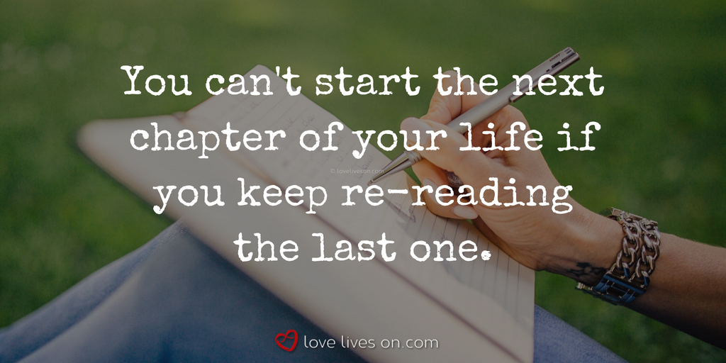 Carry it with you, but don't forget to keep reading <3. Struggling with grief? Read our #GriefSurvivalGuide:  ow.ly/rpve50i92xK  #MovingForward #GrievingProcess