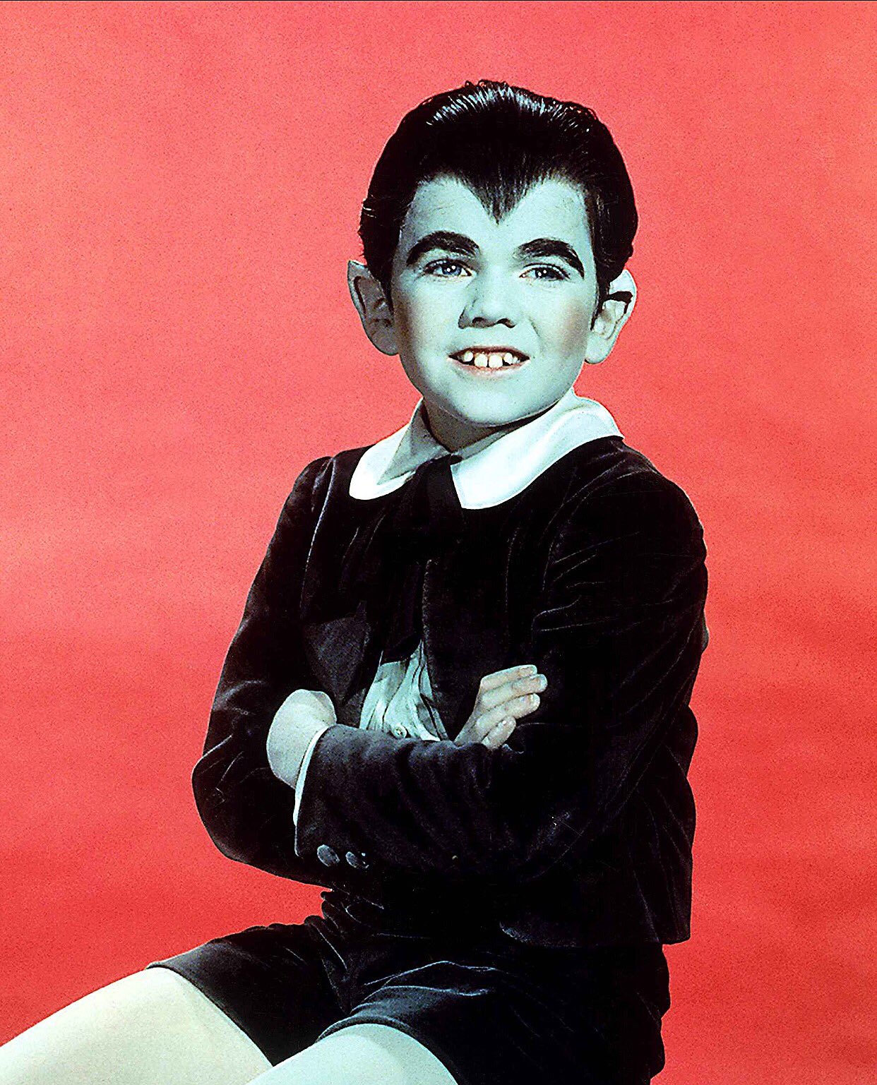 Wishing Butch Patrick a happy 65th birthday! Watch him play Eddie Munster on 