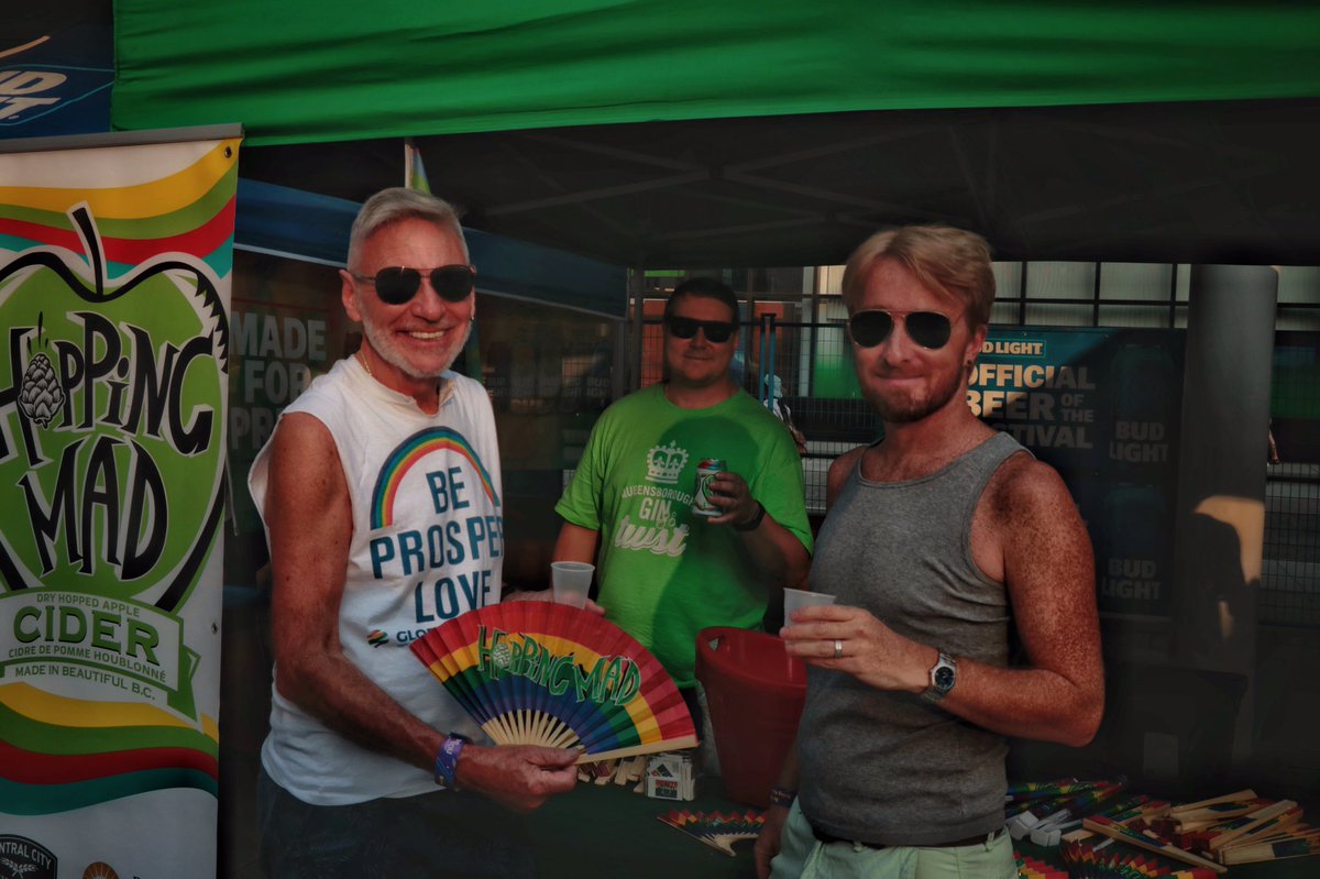 HoppingMadCider's tweet photo. Stoked to be part of the 40th @vancouverpride parade this Sunday!  Join us after at the Sunset Beach festival for samples of Hopping Mad Cider &amp; Queensborough Gin  Twst! Happy #pride 🌈🍻😎
#40yearofpride #pride2018   #HoppingMad 
2nd 📸 @pacificbeerchat https://t.co/K8nmI6GDhI