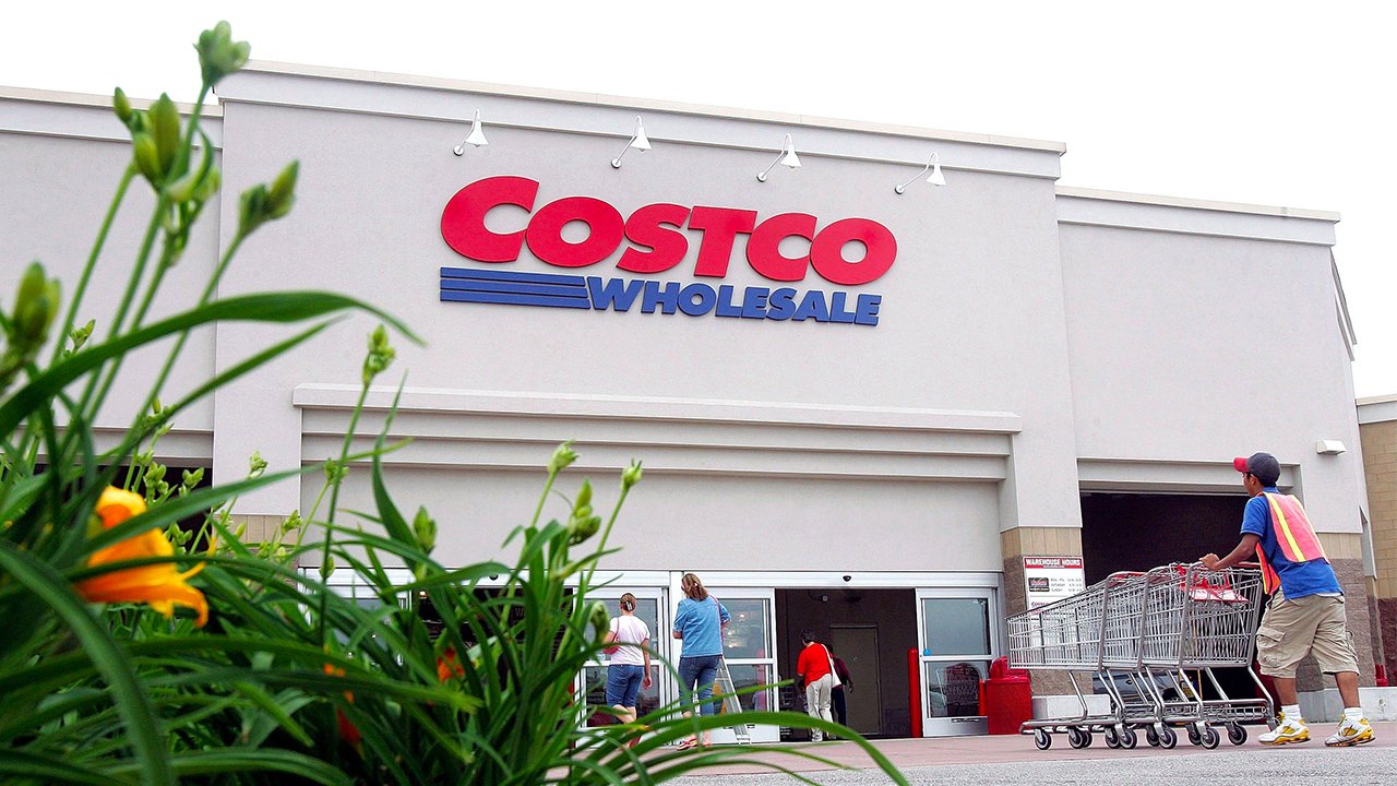 Slickdeals On Twitter Costco s August 2018 Coupon Book Is Hot Off 