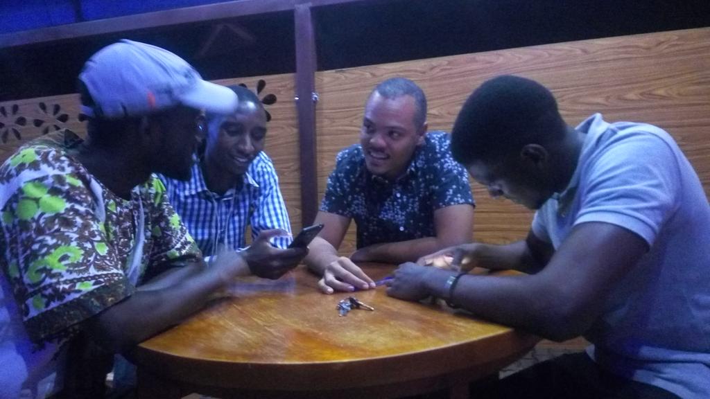 SQuizLeagueUG's tweet photo. It's already game time, you may not be too late!

#SQL18 3rd Round | Quick check on teams @UGExpendables, 
@betway_ug Agosto, @97fmRadiocity

Big ups to our sponsors @DStvUganda @krustykrabft @HardwareWorld2 @panoramacotages https://t.co/XrNPnMOg9t