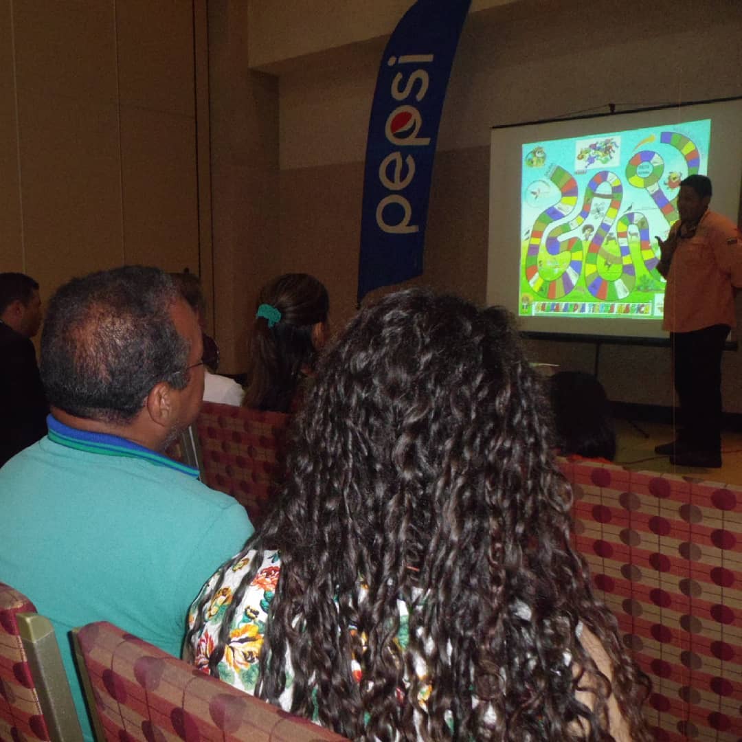 conestur's tweet photo. Excelente jornada, durante el lanzamiento oficial del Innovador juego de mesa GUAROLANDIA TIERRA MÁGICA "Una Aventura al Saber", una iniciativa maravillosa llevada a cabo por el gran equipo de CONESTUR para el fortalecimiento del turismo en el estado Lara.
#Conesturvzla #pepsi https://t.co/0ojUM7ictw