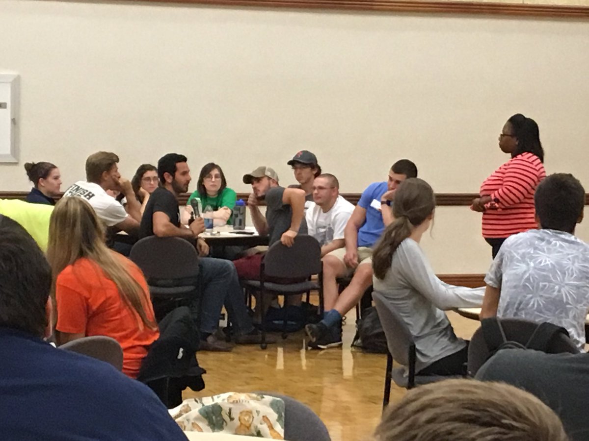 Summit Hall (SummitHall) Twitter