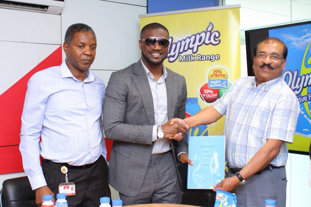 PeterPsquare's tweet photo. Earlier Today!!! Signed, Sealed, Renewed 4 years in a row! 
Thankful for the opportunity to continue working with a brand that cares @olympicnigeria 
Today was a good day! #stayactive #BrandAmbassador https://t.co/r5tFGERFaH