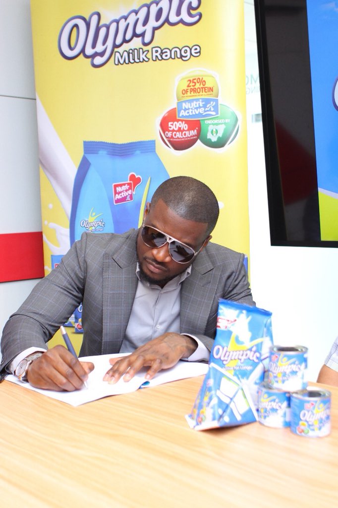 PeterPsquare's tweet photo. Earlier Today!!! Signed, Sealed, Renewed 4 years in a row! 
Thankful for the opportunity to continue working with a brand that cares @olympicnigeria 
Today was a good day! #stayactive #BrandAmbassador https://t.co/r5tFGERFaH