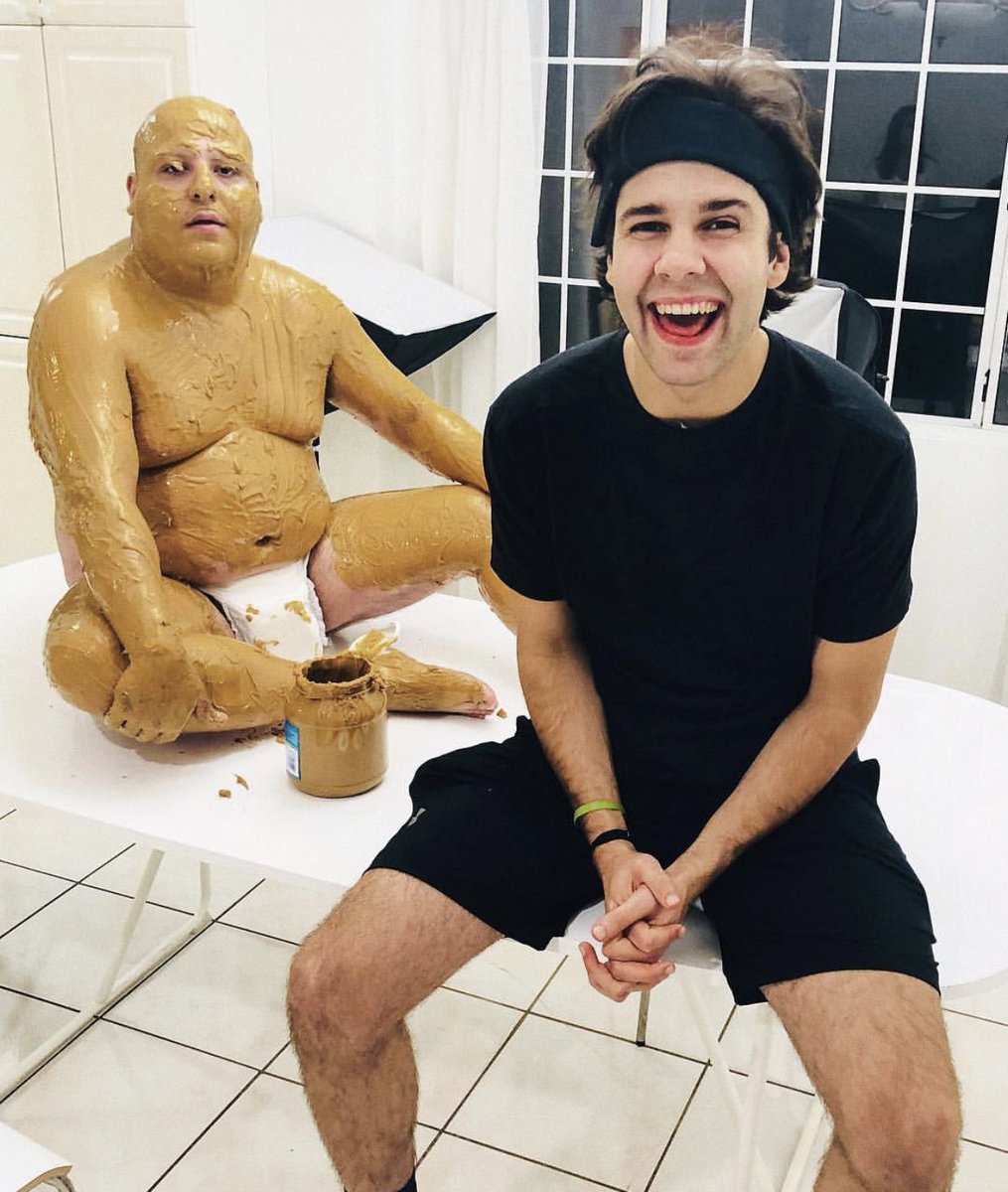 ImNotScottySire's tweet photo. david got the vlog bit, and an instagram picture, and all i got was a grown mans bare ass on my kitchen table https://t.co/eFH7KclwS9
