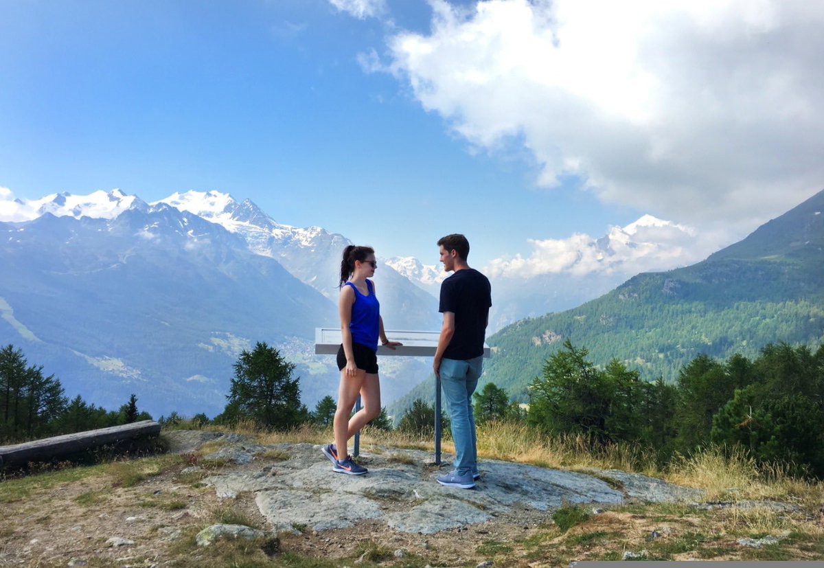 Moosalpregion's tweet photo. Traumhaftes #Panorama auf dem Stand 2122 m.ü.M. in der #Moosalpregion geniessen... Bei diesen Temperaturen lockt es #Wanderer und Tagesausflügler in die Höhe. @Moosalpregion @MySwitzerland_d @valaiswallis https://t.co/jrNRWp3CqZ