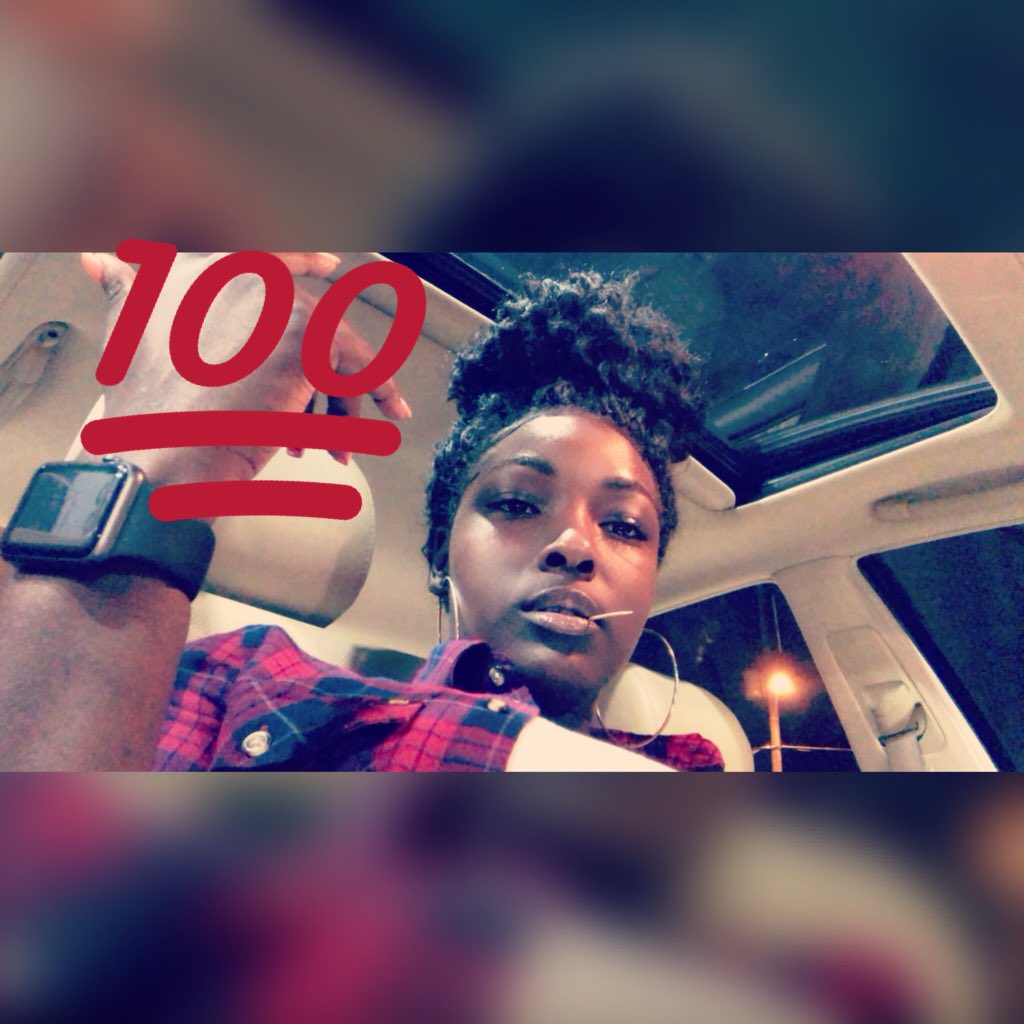 PrettyBlackTeee's tweet photo. GloGang Babe👅🍩✨ https://t.co/6LAlMDnI1T