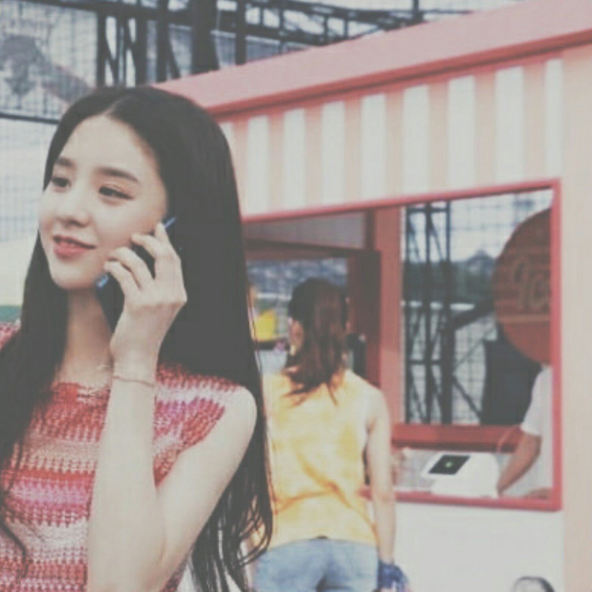 byaesthetic_'s tweet photo. ❥ Heejin Loona aesthetic packs.
─ 🍒〔RT or FAV if you save / use〕
#heejin #heejinaesthetic #heejinpack #loona #aesthetic #aestheticpack https://t.co/Zc5Yn143EX