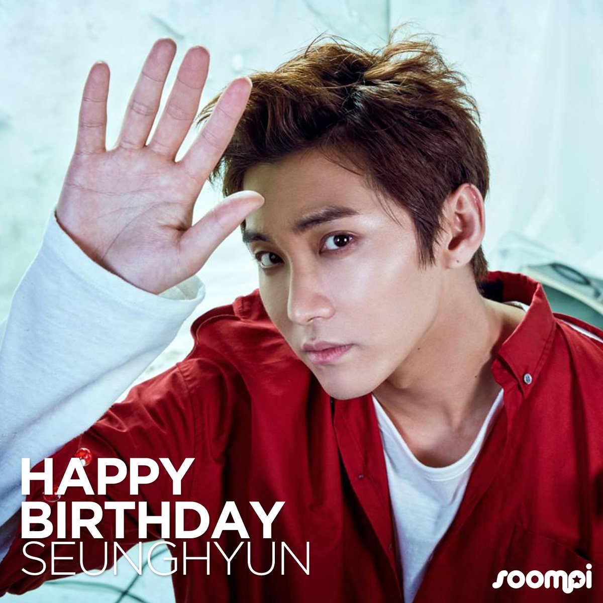 soompi's tweet photo. Happy Birthday to #FTISLAND's Seunghyun! #HappySeunghyunDay! 🎉 Catch up with him: https://t.co/8YACRY3tno https://t.co/MyeQnUyv5O