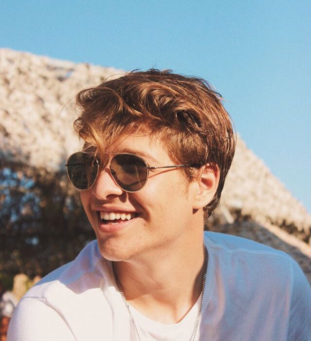 Yaaa Aşiri Tatli değilmi😍😎 #Barişteam #4N1KİlkAsk <a href="/4n1kfox/">4N1K Yeni Başlangıçlar</a> #burakyoruk @BurakYoruks