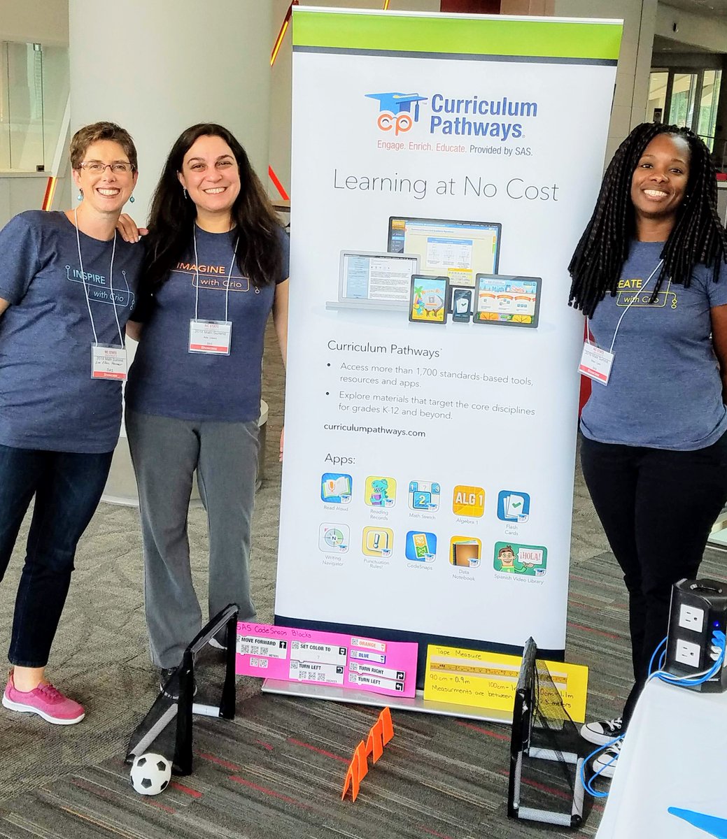 adalynnelopez's tweet photo. Connecting with educators to talk about #STEM #science #mathematics and #free #edtech at the #mathsciencesummit2018 #powerofintegration w/ @LeeEllenHarmer & @StaciLyon1. Teachers loved #CreatewithCrio #Inspire #backtoschool w/ @SASeducator https://t.co/2PlZG2Dt4v https://t.co/PqWZoeLxlR