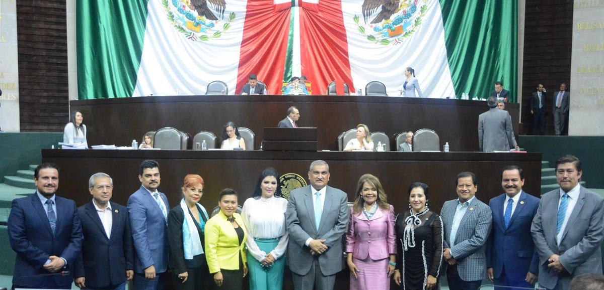 De ayudar, nadie se arrepiente.
¡Convivamos como hermanos! #DíaMundialDeLaAsistenciaHumanitaria #13contigo