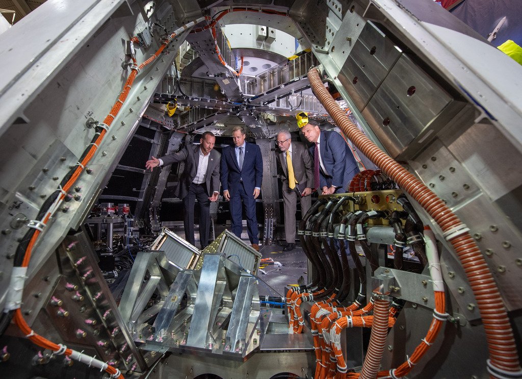 tonyfaby's tweet photo. The Future of Space Exploration via NASA https://t.co/CPy5eqy0zE https://t.co/mgBrK4Iujo