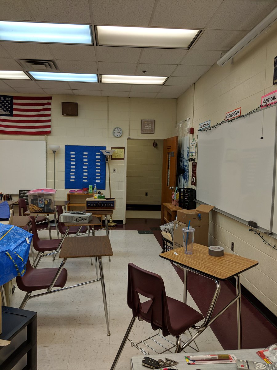AmbrogioWLHS's tweet photo. It doesn't look like much right now, but I am so excited for the changes coming to D5!!! #flexibleseating #classquilt #moveeverything #thenmoveitallagain #tallpeopleareawesome https://t.co/KECWbEzm1O