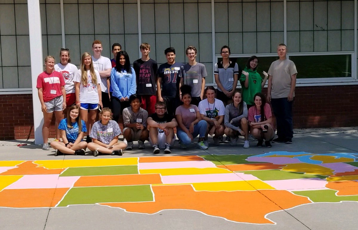 Seymour's USA Map looks great!  Thank you RHS!  Well done!  What an amazing project!  <a href="/RalstonHS/">Ralston High School</a> <a href="/RalstonSchools/">Ralston Schools</a> @jblessen7