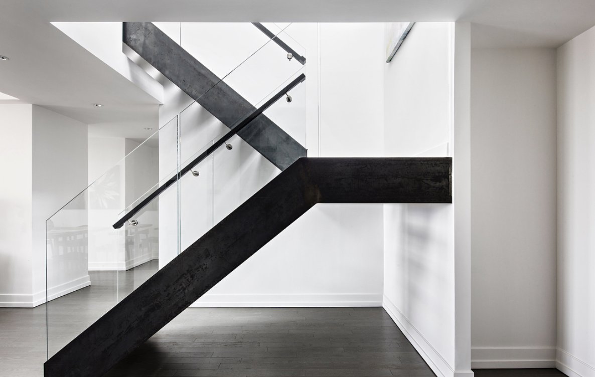 70Charlton's tweet photo. Stairway to heaven, aka our million-dollar listing penthouse rooftop via @STEVExGOLD https://t.co/Zky30TBfLQ #moveintowestsoho https://t.co/ncG2oKUZIB