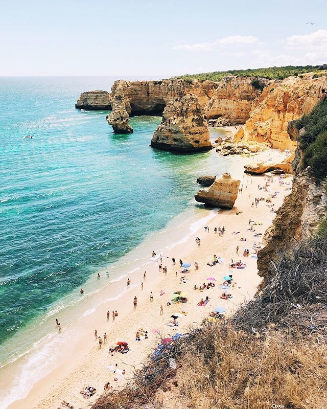 sloaneranger's tweet photo. Summer, never leave us. 📷: @laurenswells .
.
.
.
.
#portugal #visitportugal #algarve #marinha #beautifuldestinations #lagos #lagoa #mytinyatlas #goopgo #iamatraveler #tlpicks #cntraveler #traveldeeper #passsportexpress #prettylittletrips #buymyprints… https://t.co/cYhrgh8e5l https://t.co/RbVWT3Tjnz