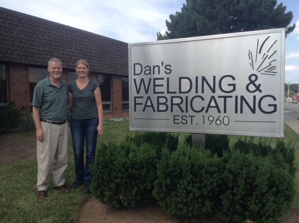burlingtoncofc's tweet image. Today I stopped in to chat with Allison at Dan&apos;s Welding and Fabricating. Business is going really well and, if you notice the sign, they&apos;re closing in on their 60th anniversary. @WeldingDan