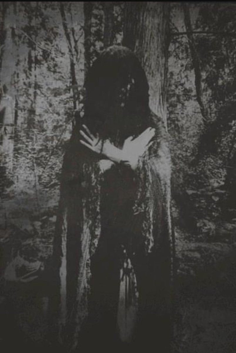 Little CDJ flake out there, so we had to kick off with some hip hop instead of #witchhouse :-D tune in to <a href="/SubcityRadio/">Subcity Radio</a> now tho for some dark sadness, in keeping with the Glasgow scenes this evening subcity.org 8-10 #Radio #Glasgow